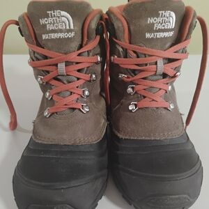 North face waterproof snow boots